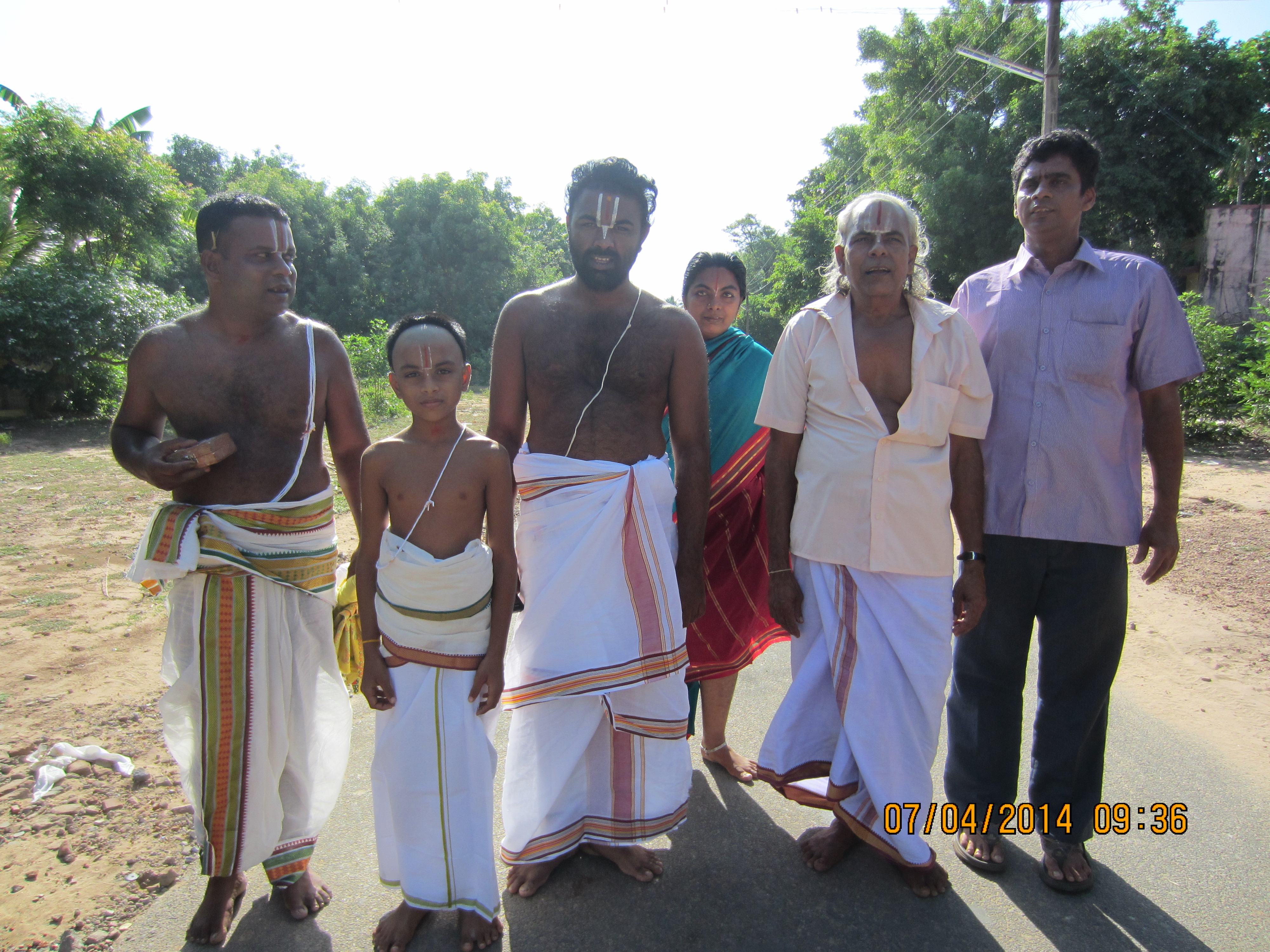 madhurakavi upanayanam (49).JPG