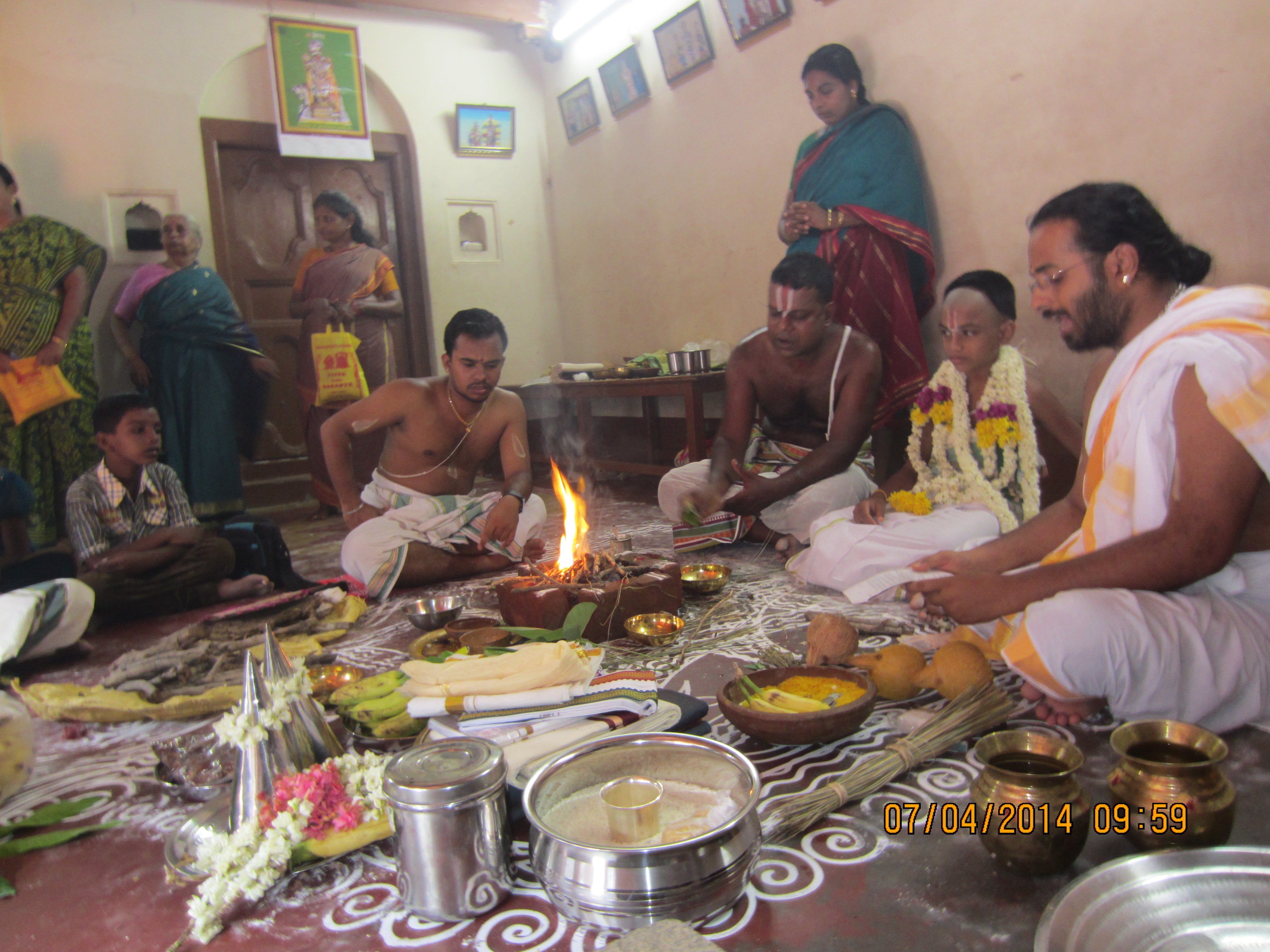 madhurakavi upanayanam (68).JPG